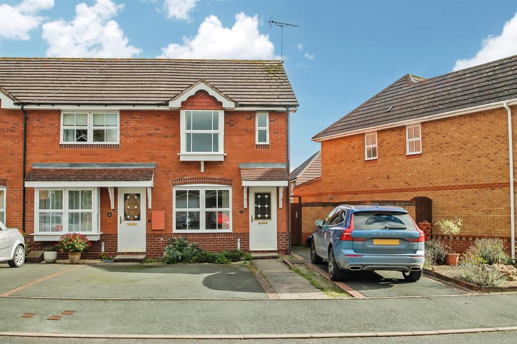 2 bed End of Terrace for rent in Rockgreen. From Samuel Wood - Shrewsbury 2 bed End of Terrace for rent in Rockgreen. From Samuel Wood - Shrewsbury