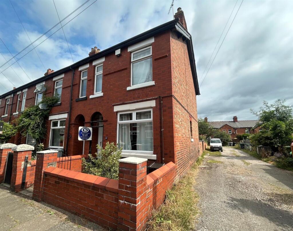 2 bed End of Terrace for rent in Elworth. From Stephenson Browne Ltd - Sandbach 2 bed End of Terrace for rent in Elworth. From Stephenson Browne Ltd - Sandbach