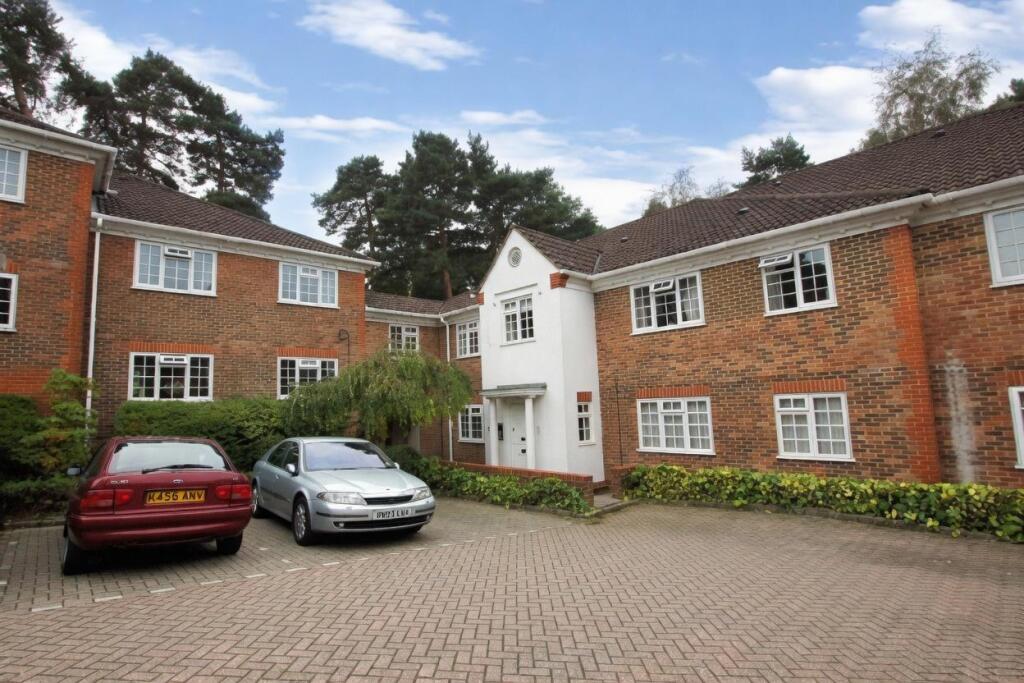 1 bed Apartment for rent in Camberley. From Waterfords - Yateley 1 bed Apartment for rent in Camberley. From Waterfords - Yateley