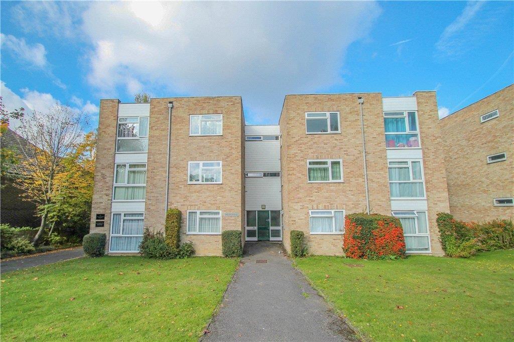 2 bed House (unspecified) for rent in Camberley. From Waterfords - Yateley