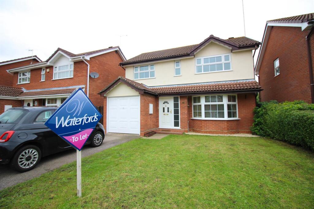 4 bed Detached for rent in Sandhurst. From Waterfords - Yateley