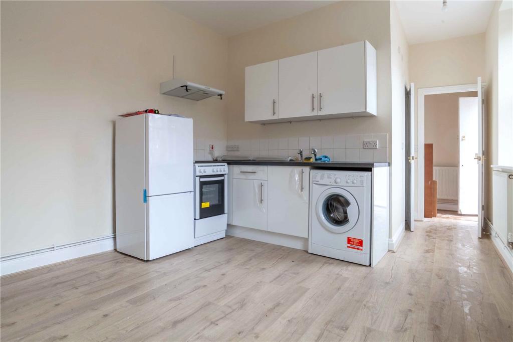 2 bed Apartment for rent in Bath. From Winkworth - Bath