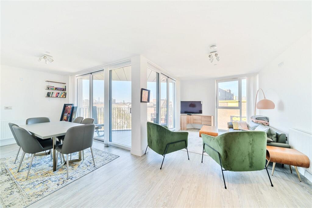 3 bed Apartment for rent in London. From Winkworth - Bow