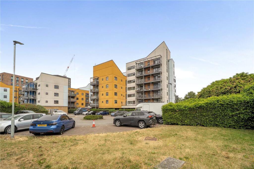 2 bed Apartment for rent in Bow. From Winkworth - Bow