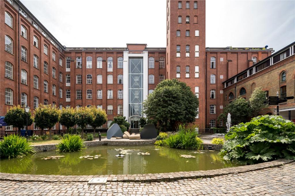 2 bed Apartment for rent in London. From Winkworth - Bow 2 bed Apartment for rent in London. From Winkworth - Bow