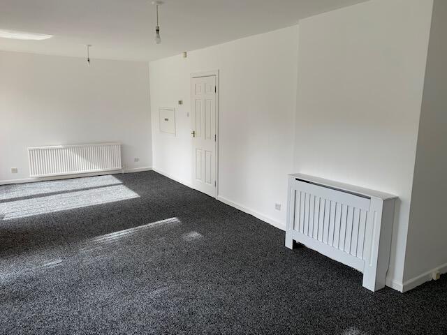3 bed Semi Detached for rent in Gatley. From Manchester Easy Rent - Manchester