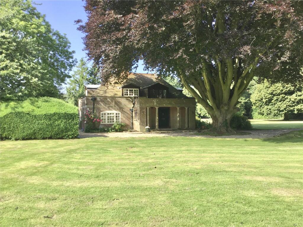 3 bed Detached for rent in Bossingham. From Winkworth - Canterbury 3 bed Detached for rent in Bossingham. From Winkworth - Canterbury