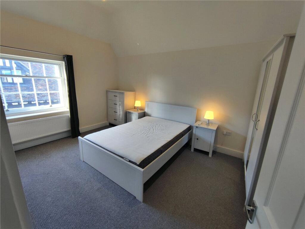 2 bed Apartment for rent in Canterbury. From Winkworth - Canterbury