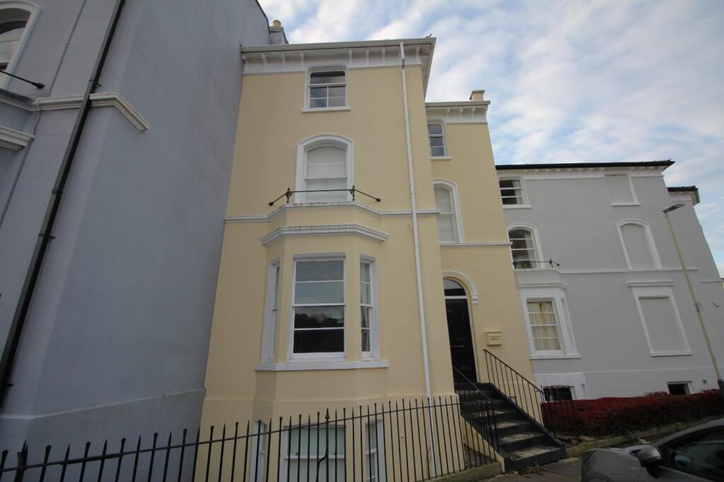 1 bed Apartment for rent in Leckhampton Hill. From Winkworth - Cheltenham