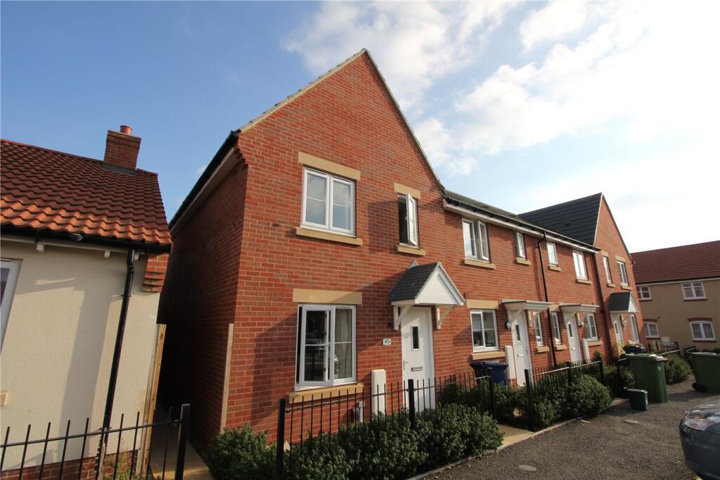 3 bed Semi Detached for rent in Woodmancote. From Winkworth - Cheltenham 3 bed Semi Detached for rent in Woodmancote. From Winkworth - Cheltenham