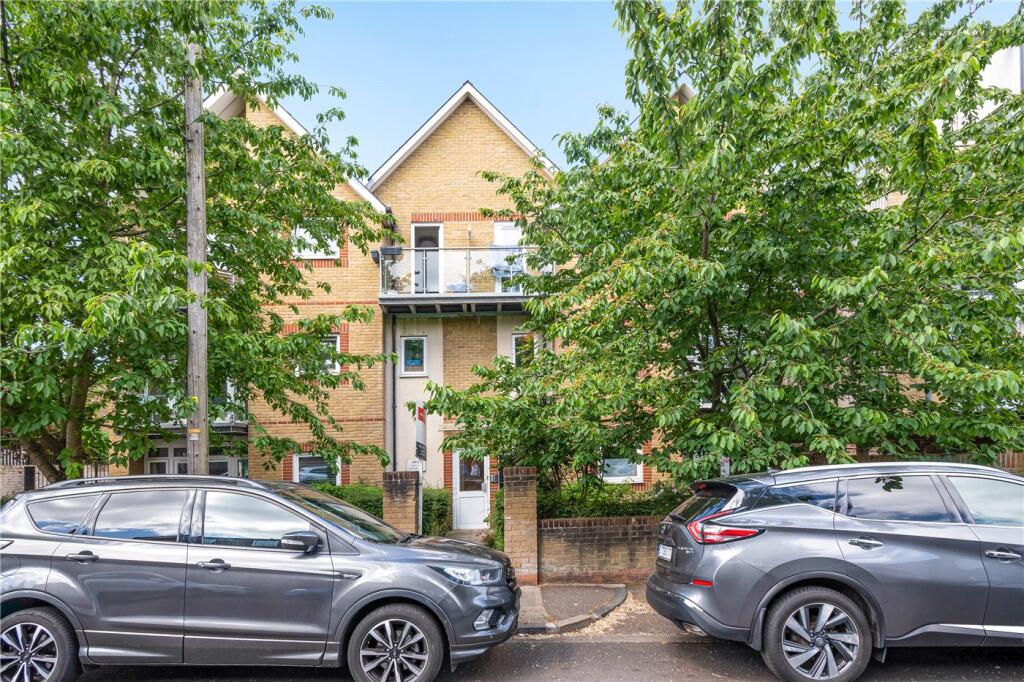 2 bed Apartment for rent in Camberwell. From Winkworth - Dulwich