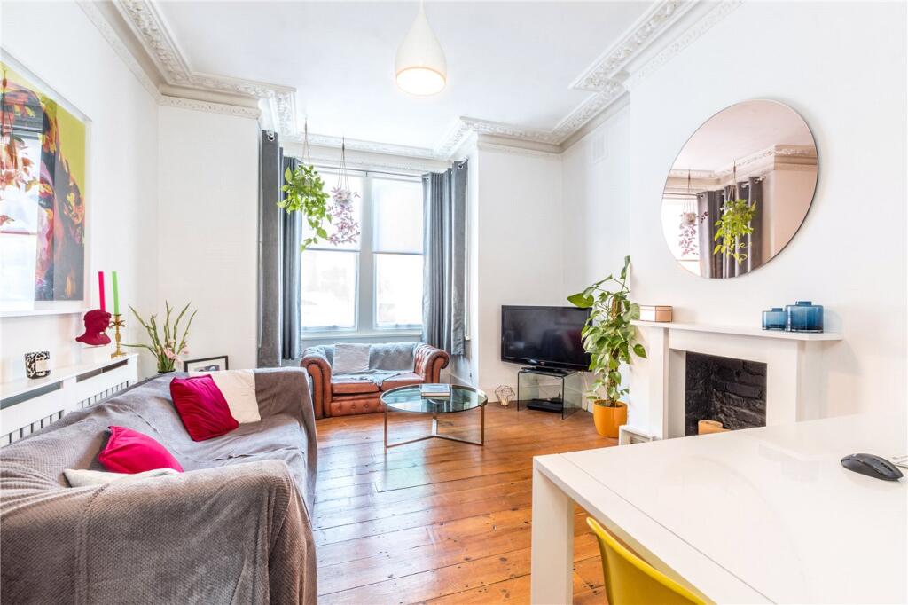 1 bed Apartment for rent in Camberwell. From Winkworth - Dulwich