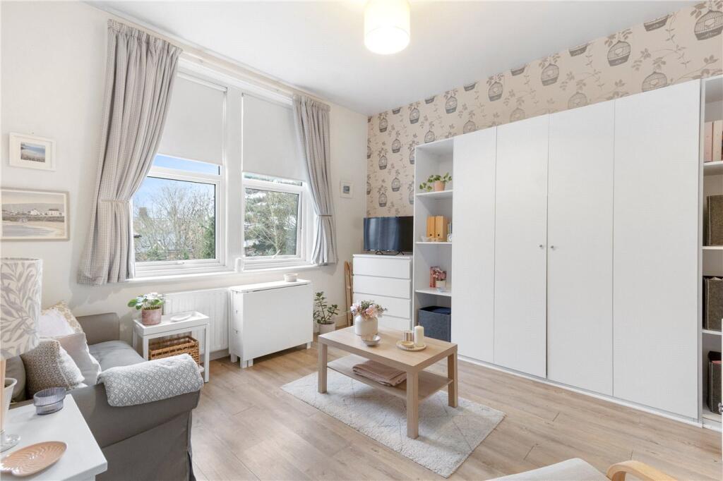 4 bed Studio for rent in Catford. From Winkworth - Dulwich 4 bed Studio for rent in Catford. From Winkworth - Dulwich