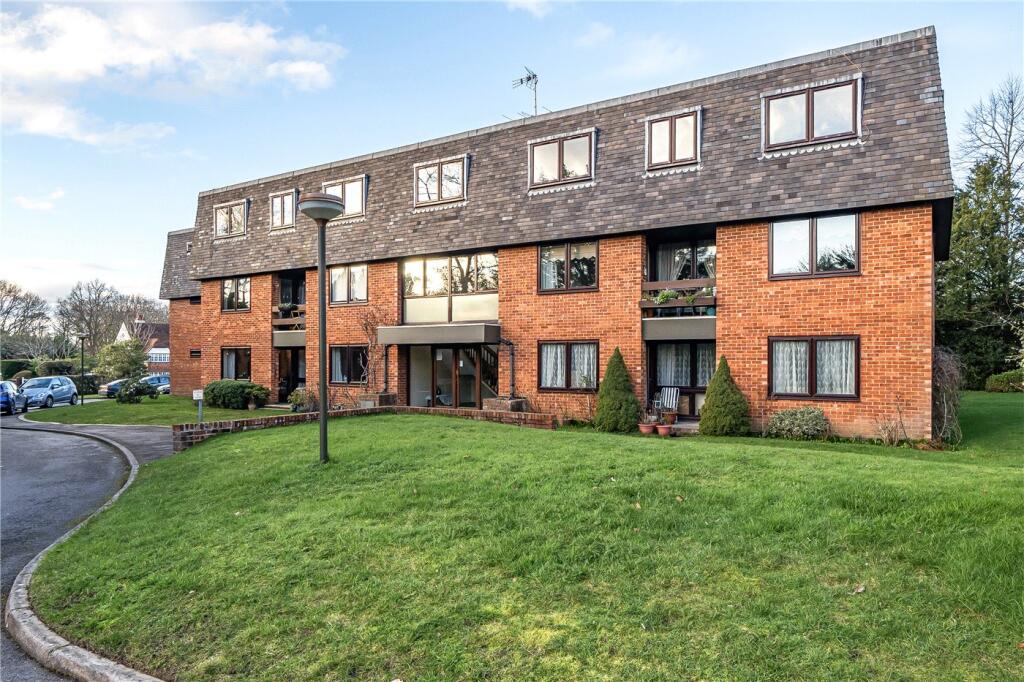 3 bed Penthouse for rent in Compton. From Winkworth - Farnham