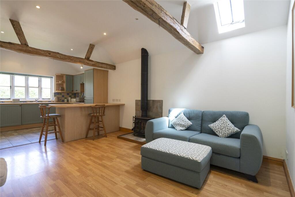2 bed Barn Conversion for rent in Frithend. From Winkworth - Farnham 2 bed Barn Conversion for rent in Frithend. From Winkworth - Farnham