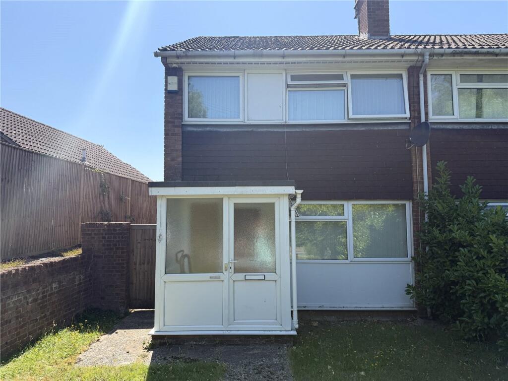 3 bed Semi Detached for rent in Wrecclesham. From Winkworth - Farnham