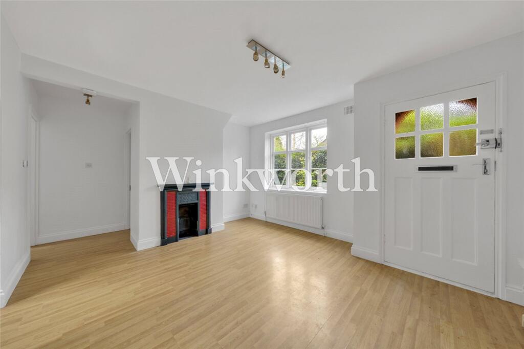 2 bed Apartment for rent in London. From Winkworth - Golders Green