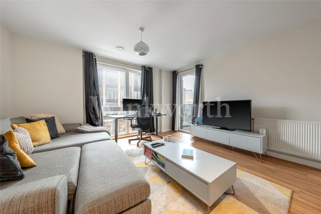 1 bed Apartment for rent in London. From Winkworth - Golders Green