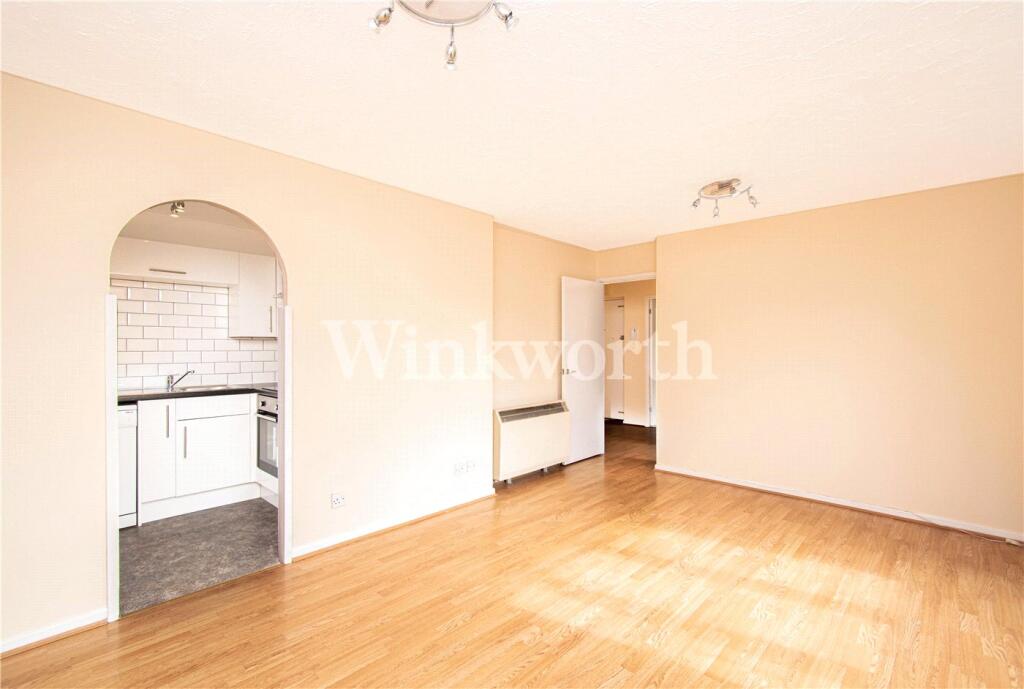 2 bed Apartment for rent in London. From Winkworth - Golders Green
