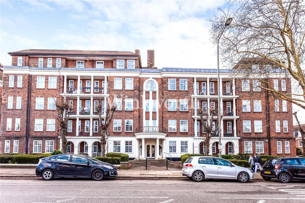 3 bed Apartment for rent in Hampstead. From Winkworth - Golders Green