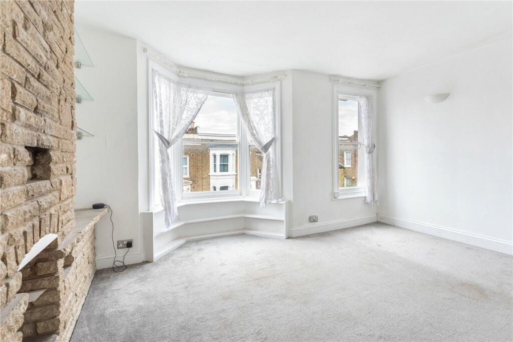 1 bed Apartment for rent in London. From Winkworth - Hackney