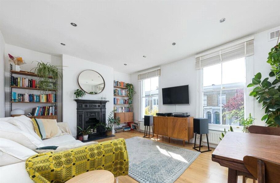 2 bed Apartment for rent in Hackney. From Winkworth - Hackney