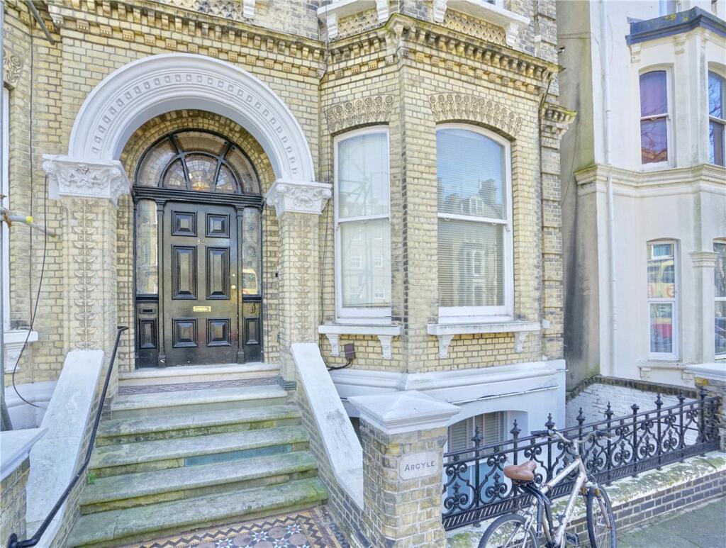 1 bed Apartment for rent in Brighton and Hove. From Winkworth - Hove