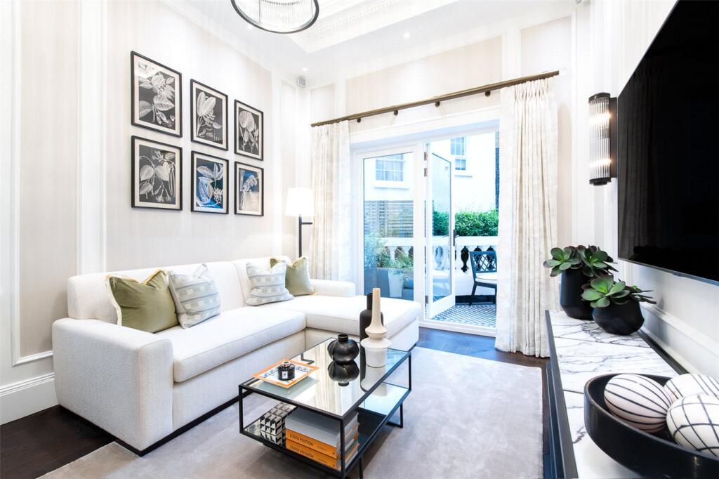 2 bed Apartment for rent in London. From Winkworth - Kensington