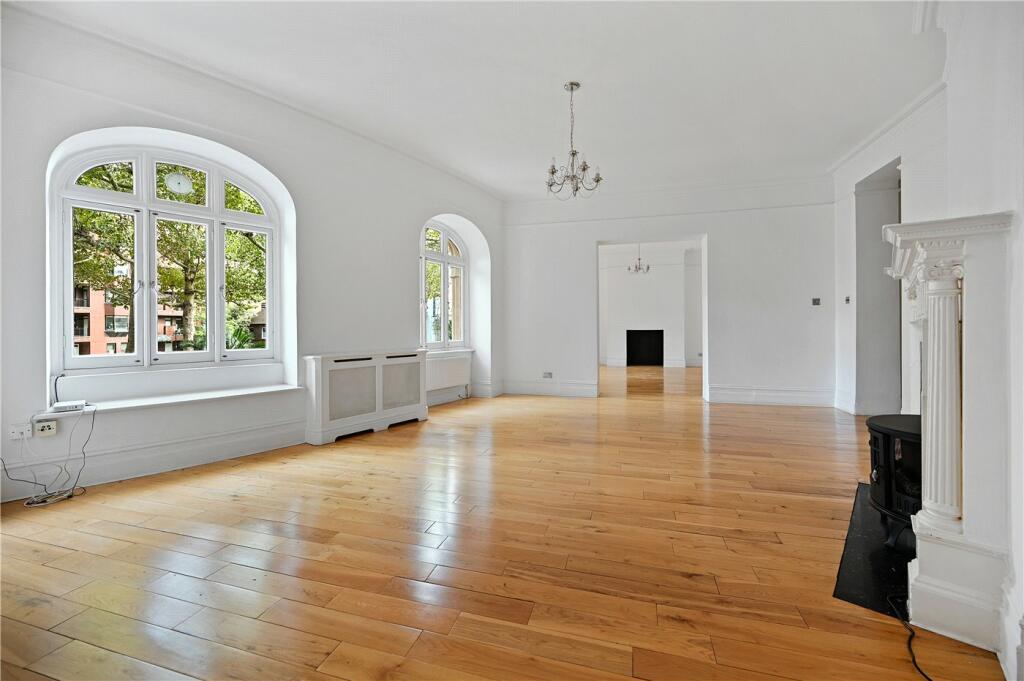 4 bed Apartment for rent in London. From Winkworth - Kensington