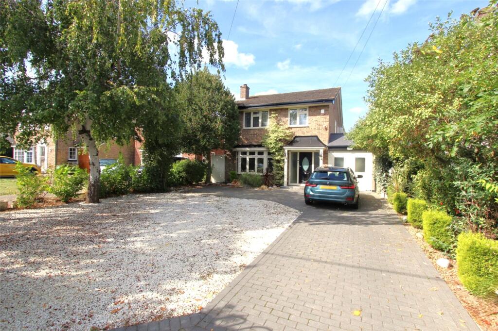 4 bed Detached for rent in Rayleigh. From Winkworth - Leigh on Sea 4 bed Detached for rent in Rayleigh. From Winkworth - Leigh on Sea