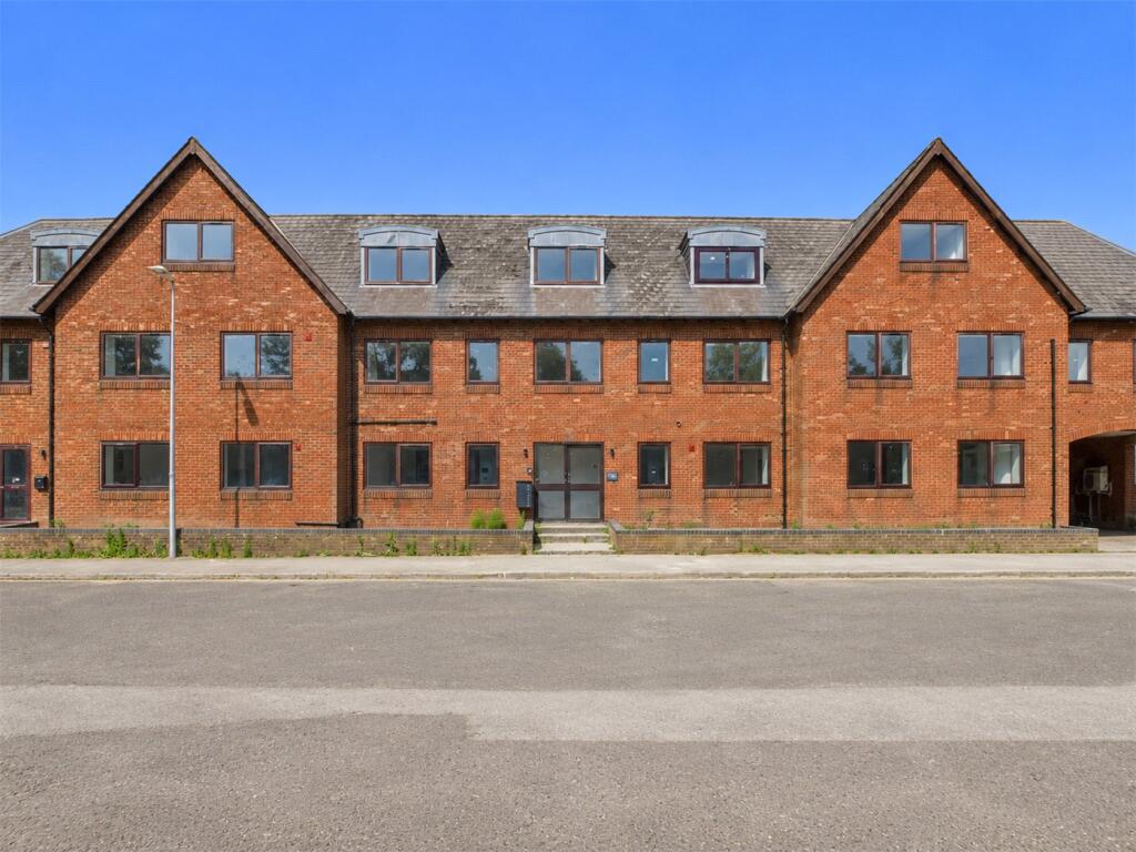 3 bed Apartment for rent in Newbury. From Winkworth - Newbury