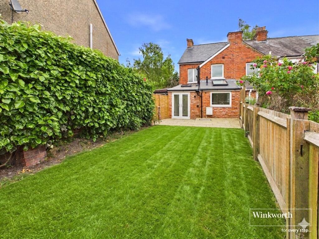2 bed End of Terrace for rent in Newbury. From Winkworth - Newbury