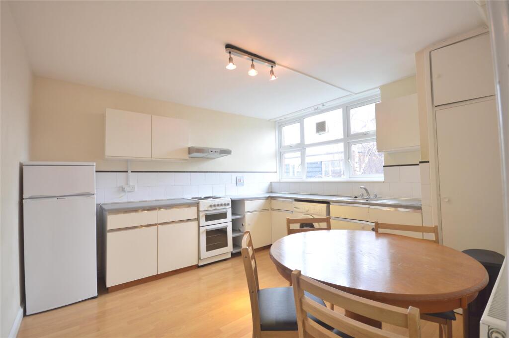 2 bed Apartment for rent in Battersea. From Andrews Letting and Management - Balham 2 bed Apartment for rent in Battersea. From Andrews Letting and Management - Balham