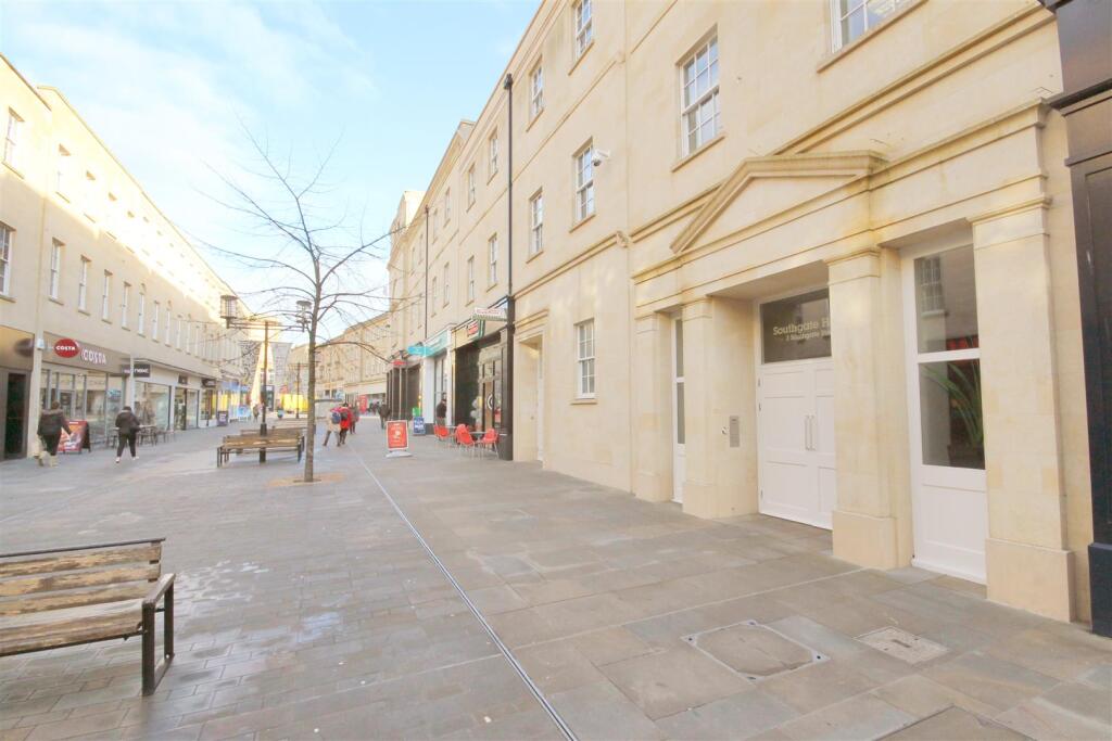 1 bed Apartment for rent in Upper Swainswick. From Andrews Letting and Management - Bath Central 1 bed Apartment for rent in Upper Swainswick. From Andrews Letting and Management - Bath Central