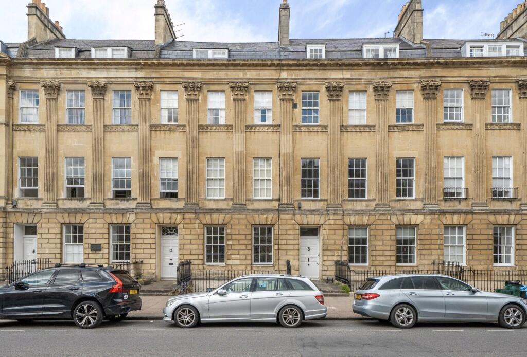 2 bed Penthouse for rent in Bath. From Andrews Letting and Management - Bath Central 2 bed Penthouse for rent in Bath. From Andrews Letting and Management - Bath Central