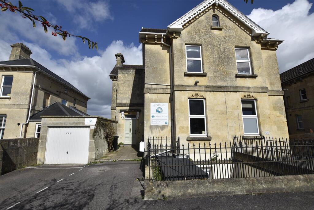 3 bed Annexe for rent in Bath. From Andrews Letting and Management - Bear Flat