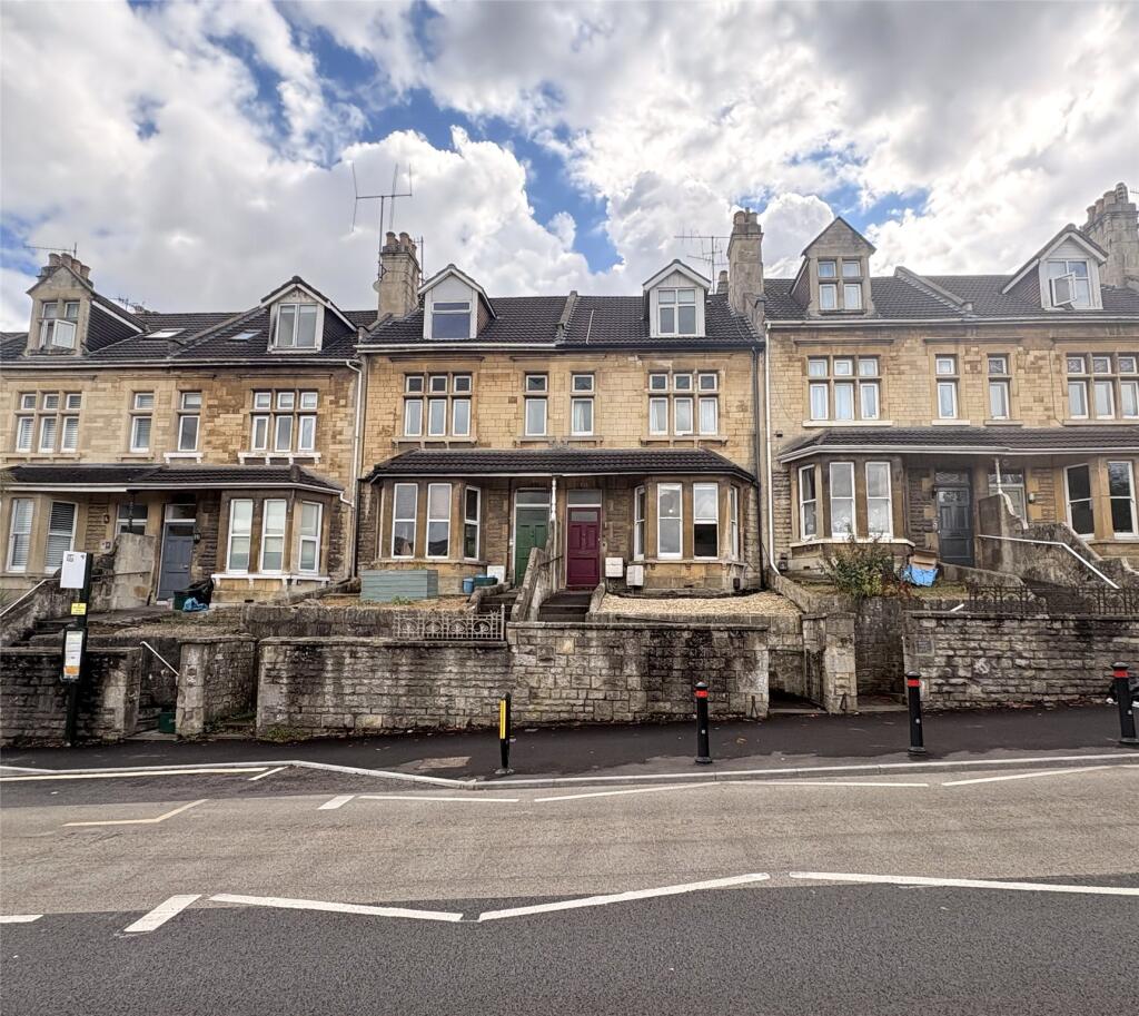 2 bed Apartment for rent in Bath. From Andrews Letting and Management - Bear Flat 2 bed Apartment for rent in Bath. From Andrews Letting and Management - Bear Flat
