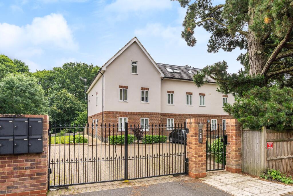 2 bed 1st Floor Flat for rent in Beckenham. From The Address - Beckenham 2 bed 1st Floor Flat for rent in Beckenham. From The Address - Beckenham