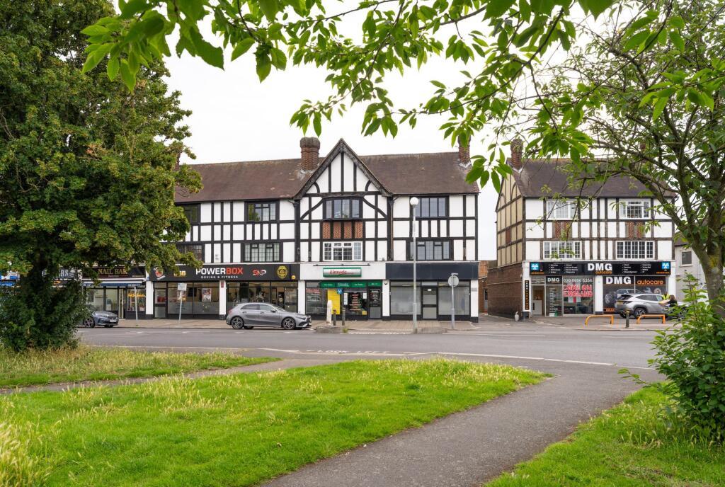 1 bed 1st Floor Flat for rent in Beckenham. From The Address - Beckenham 1 bed 1st Floor Flat for rent in Beckenham. From The Address - Beckenham