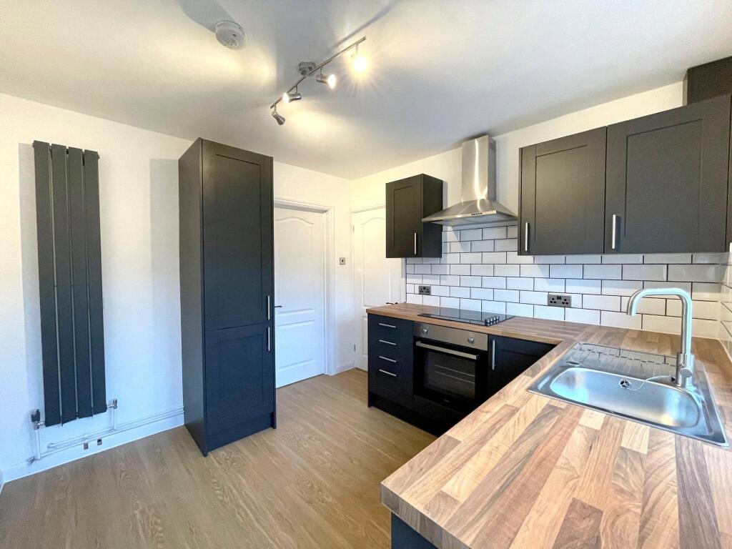 3 bed End of Terrace for rent in . From Andrews Letting and Management - Bishopston 3 bed End of Terrace for rent in . From Andrews Letting and Management - Bishopston