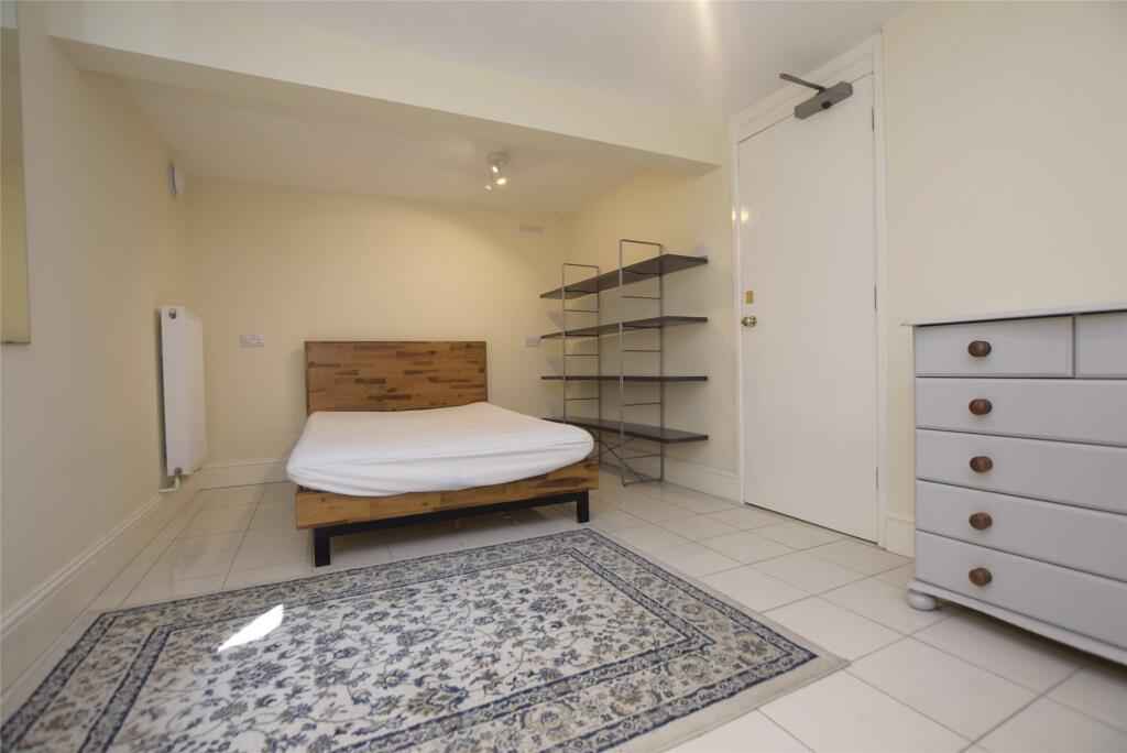 1 bed Detached for rent in Prestbury. From Andrews Letting and Management - Cheltenham 1 bed Detached for rent in Prestbury. From Andrews Letting and Management - Cheltenham