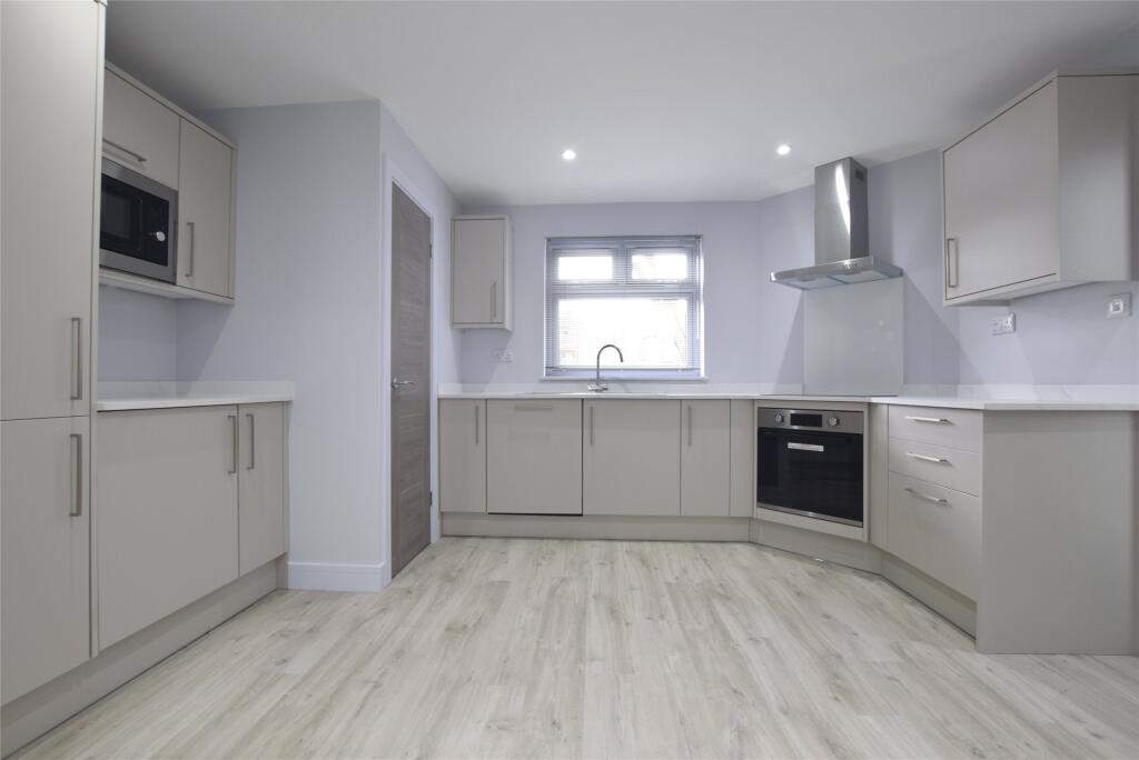 3 bed Semi Detached for rent in Leckhampton Hill. From Andrews Letting and Management - Cheltenham