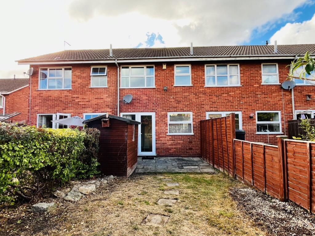 2 bed Mid Terraced House for rent in Golden Valley. From Andrews Letting and Management - Cheltenham