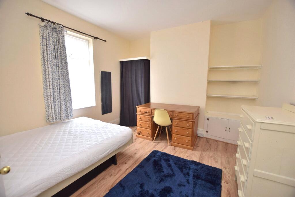 1 bed Mid Terraced House for rent in Cheltenham. From Andrews Letting and Management - Cheltenham