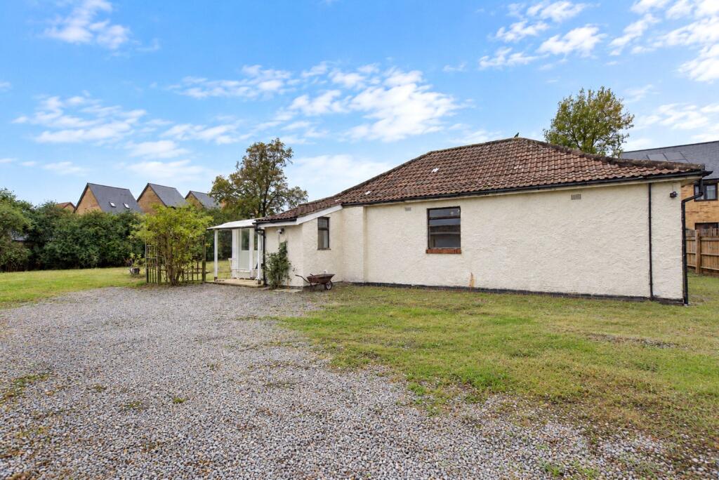 4 bed Bungalow for rent in Cribbs Causeway. From Andrews Letting and Management - Clifton 4 bed Bungalow for rent in Cribbs Causeway. From Andrews Letting and Management - Clifton