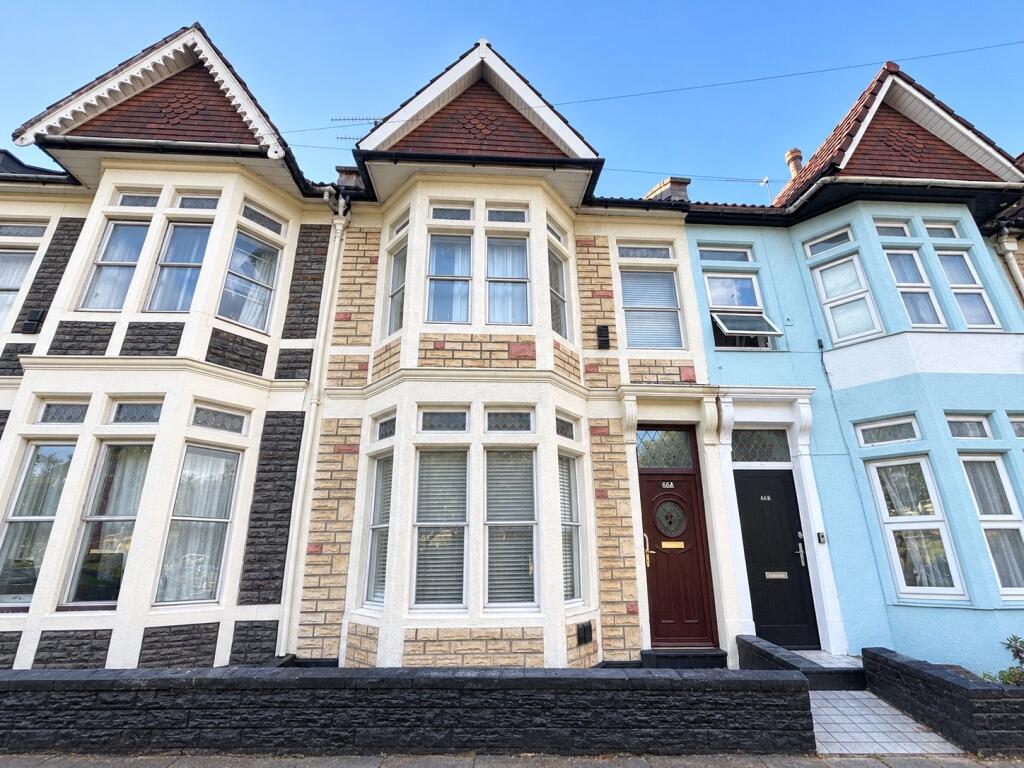 5 bed Mid Terraced House for rent in Crofts End. From Andrews Letting and Management - Clifton