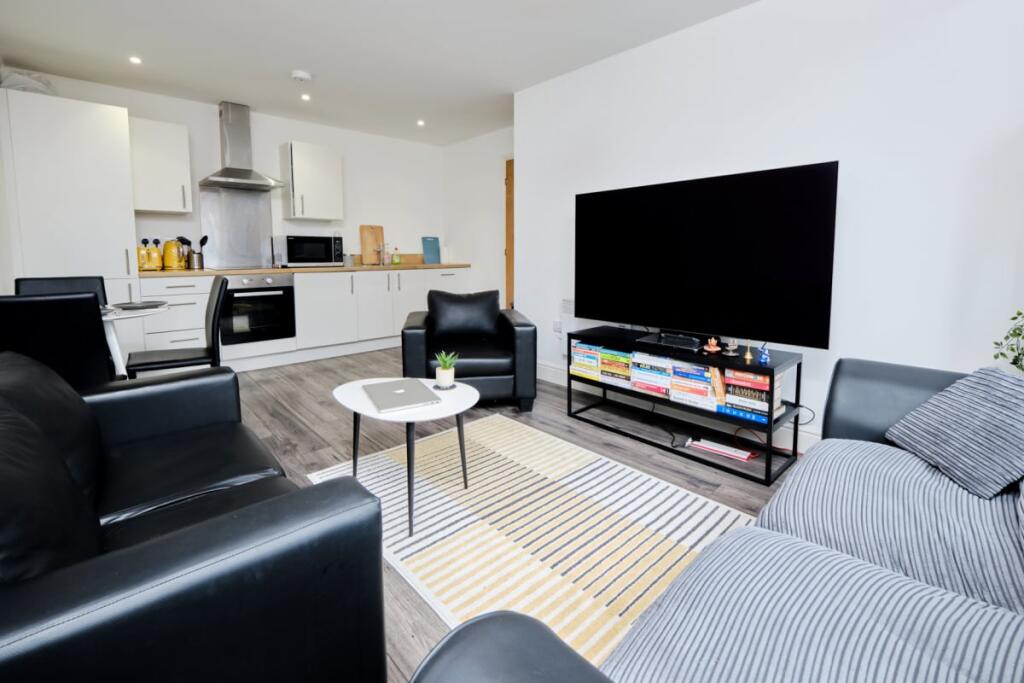 2 bed 1st Floor Flat for rent in Sheffield. From Emoov - Chelmsford