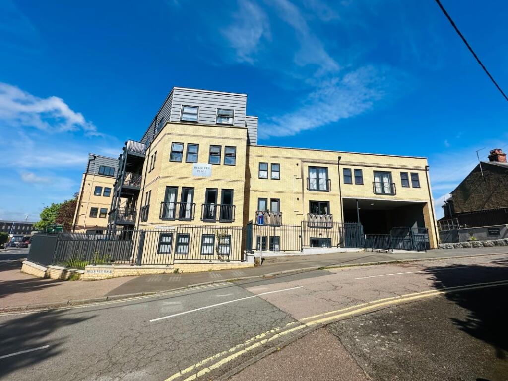 1 bed 1st Floor Flat for rent in Sudbury. From Emoov - Chelmsford