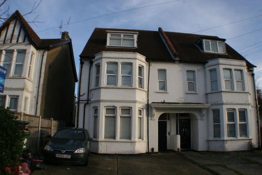 0 bed Studio for rent in Southend-on-Sea. From Emoov - Chelmsford