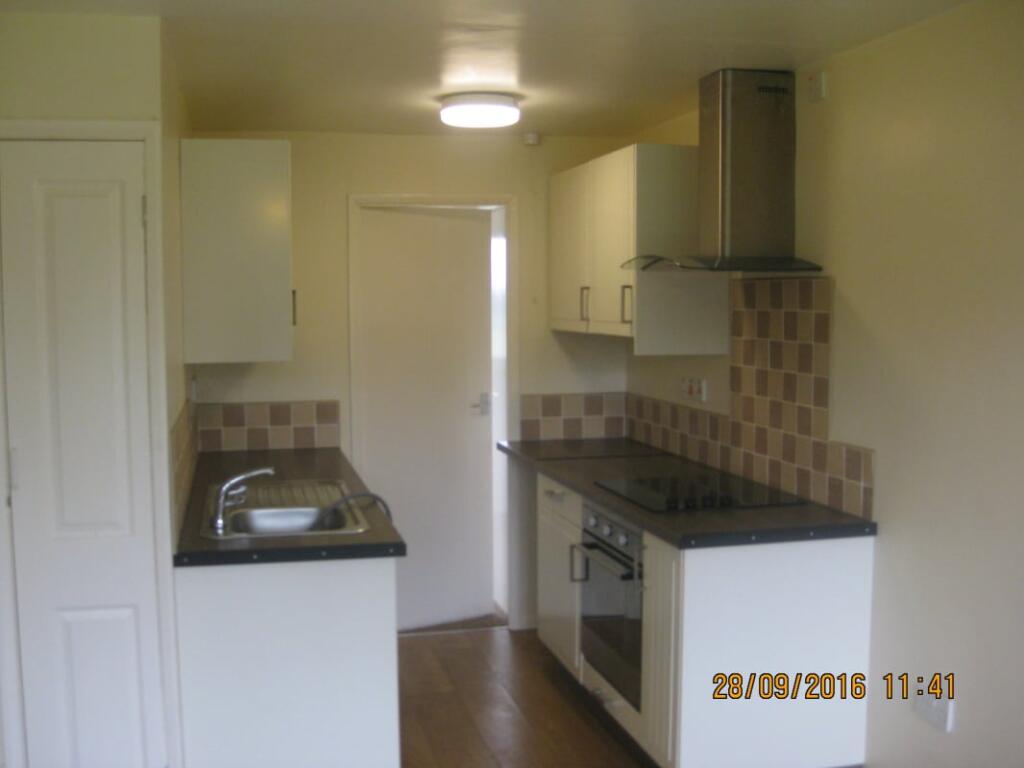 1 bed Annexe for rent in Willenhall. From Emoov - Chelmsford